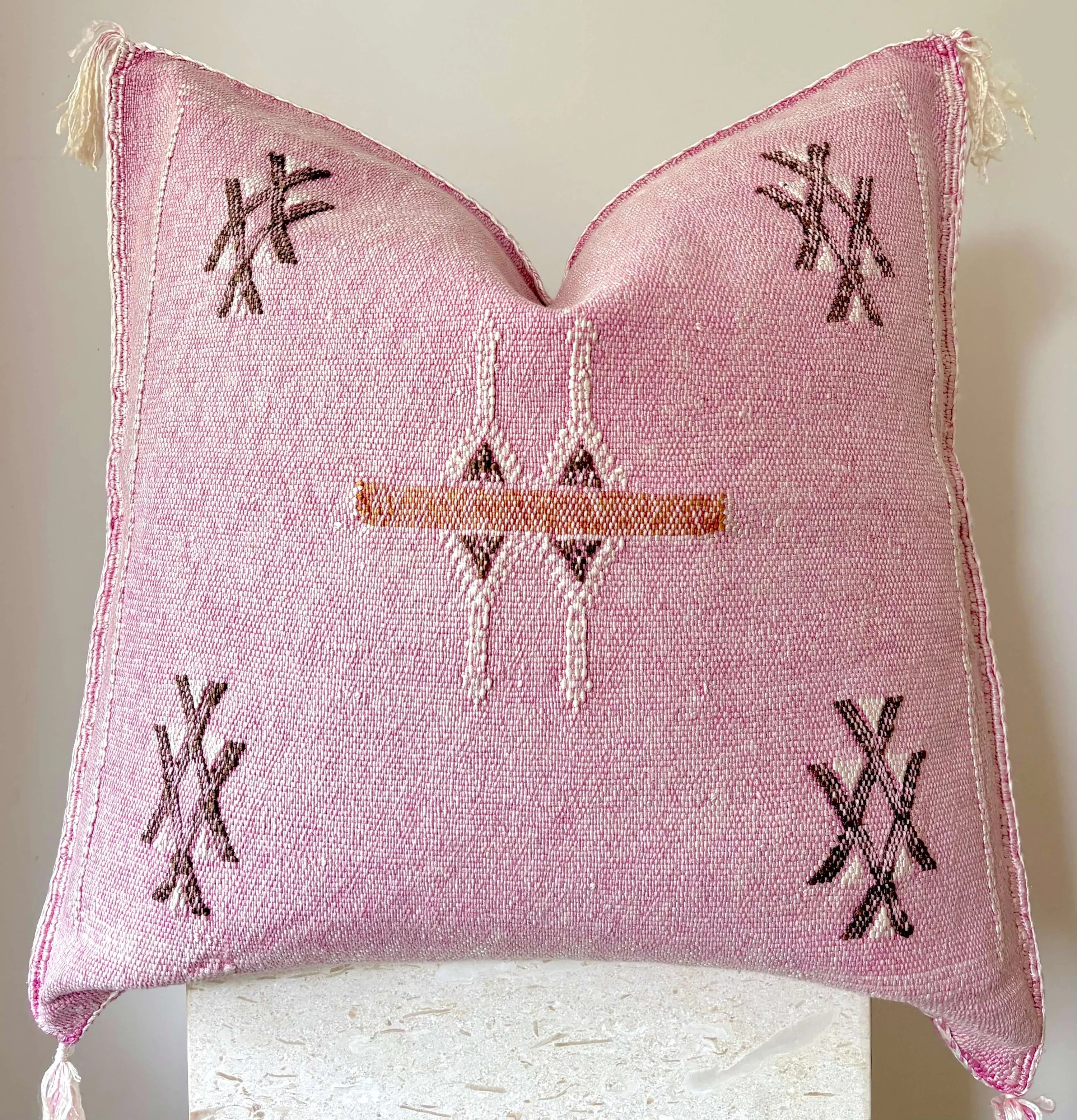 Cactus Silk Cushion Cover Pink