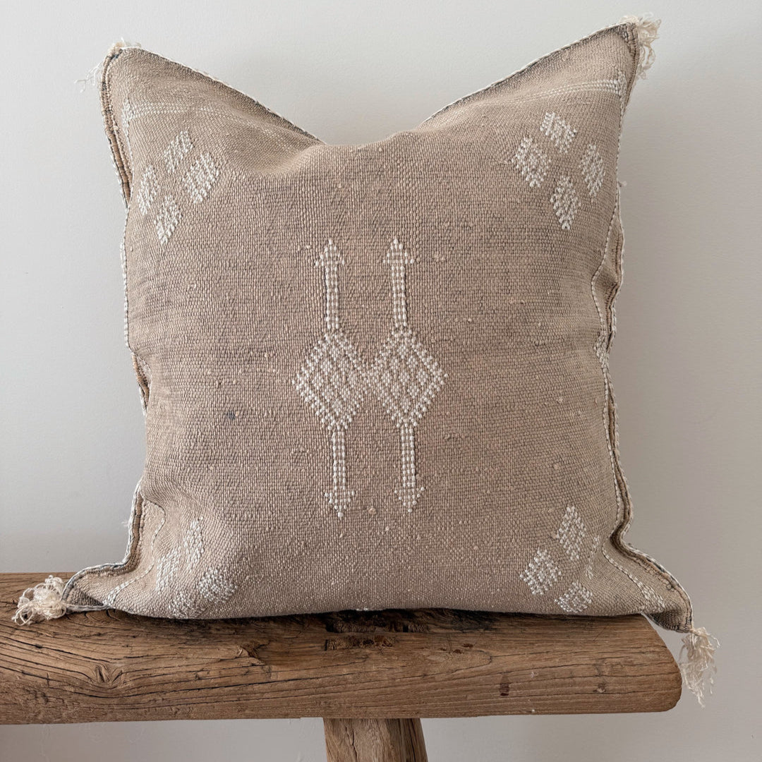 Cactus Silk Cushion Cover Oat