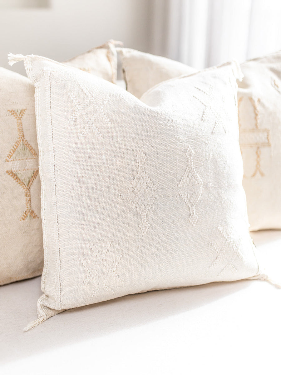 Cactus Silk Cushion Cover White