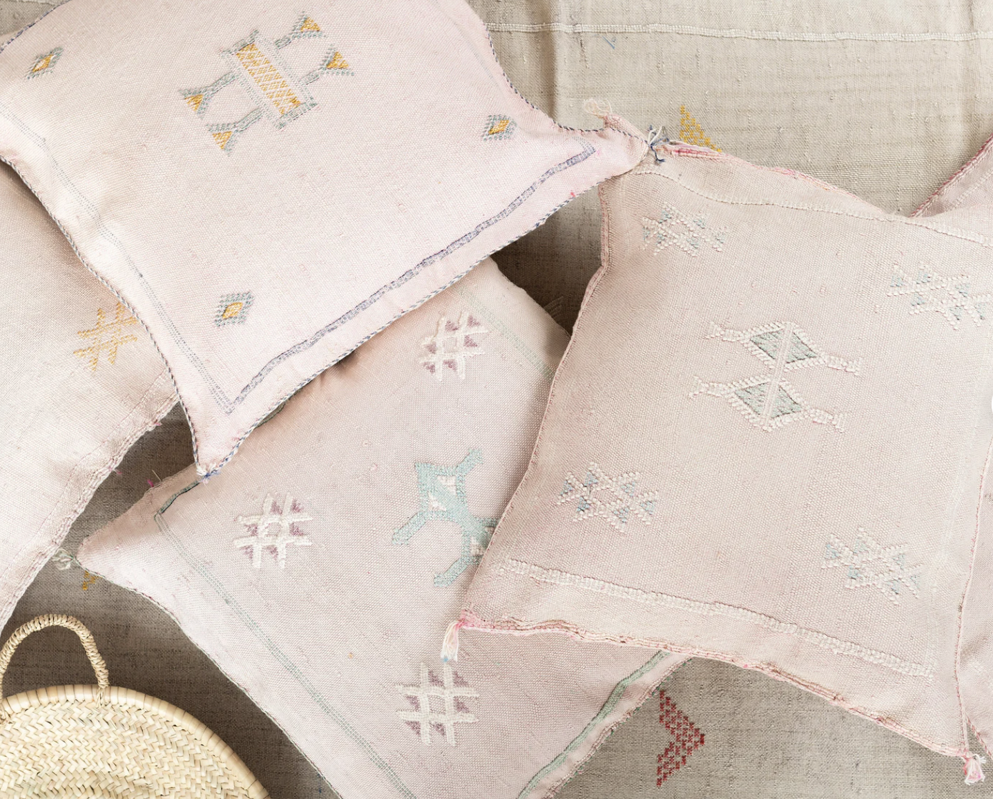 Cactus Silk Cushion Cover Light Pink